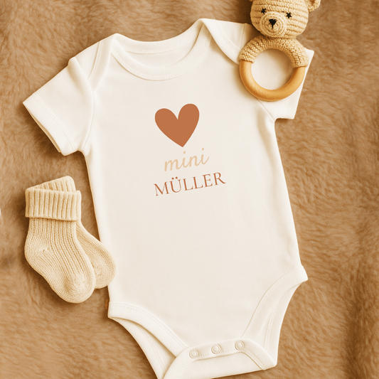 Personalisierter Baby Body aus 100% Baumwolle: Mini Müller